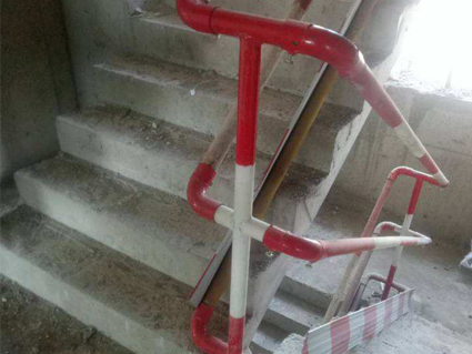 工(gōng)地(dì)樓梯扶手