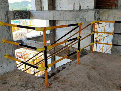 工(gōng)地(dì)樓梯扶手